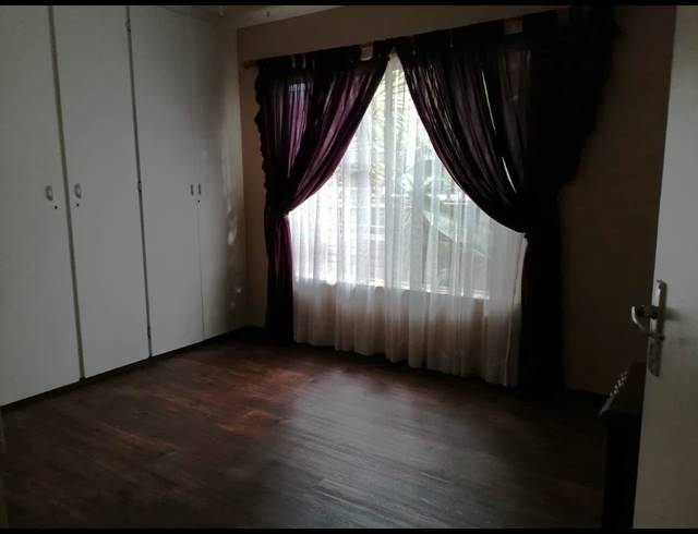 4 BEDROOM HOUSE FOR SALE IN GREENHILLS